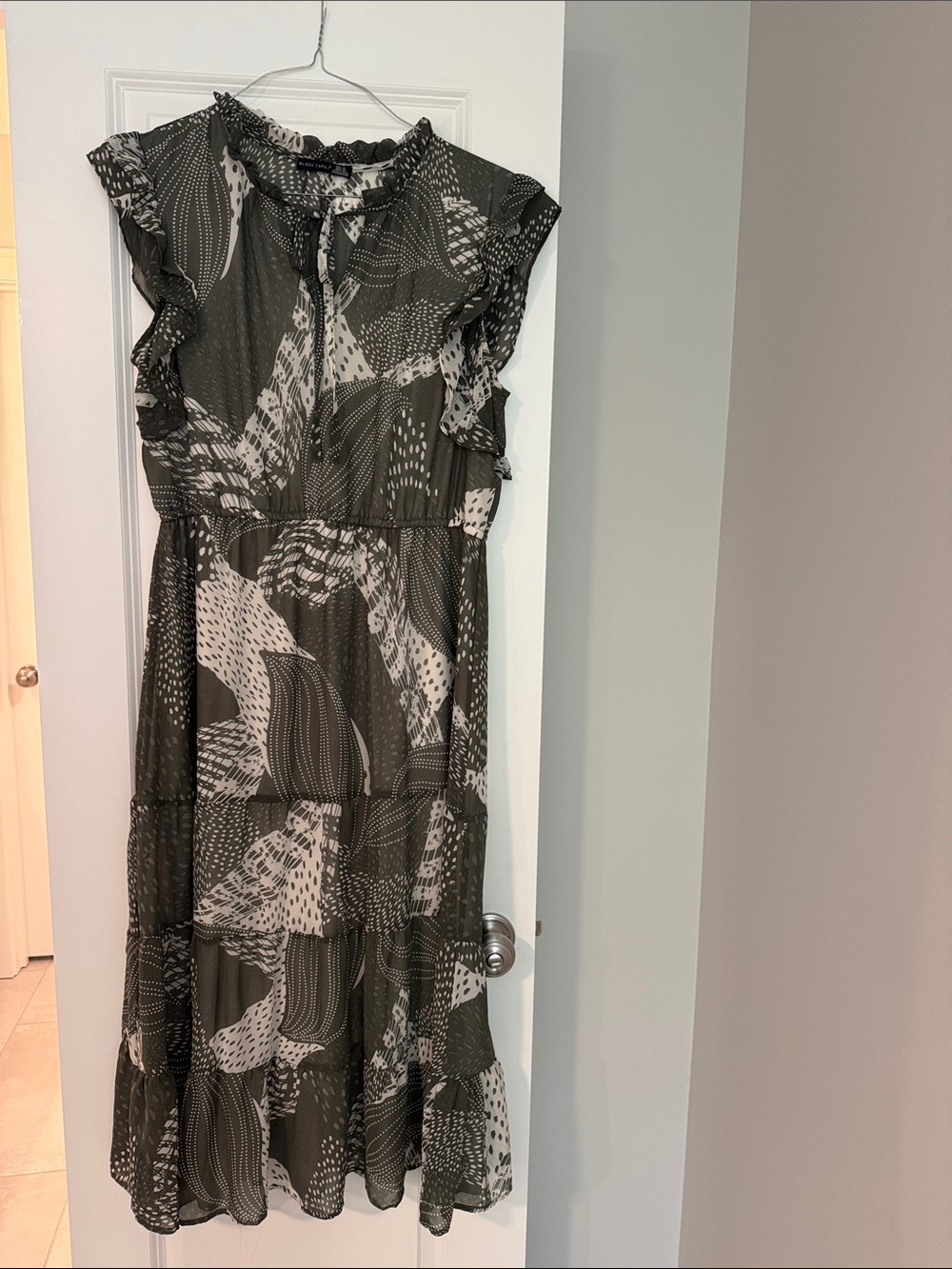Black Tape_ Ruffle Midi Dress
